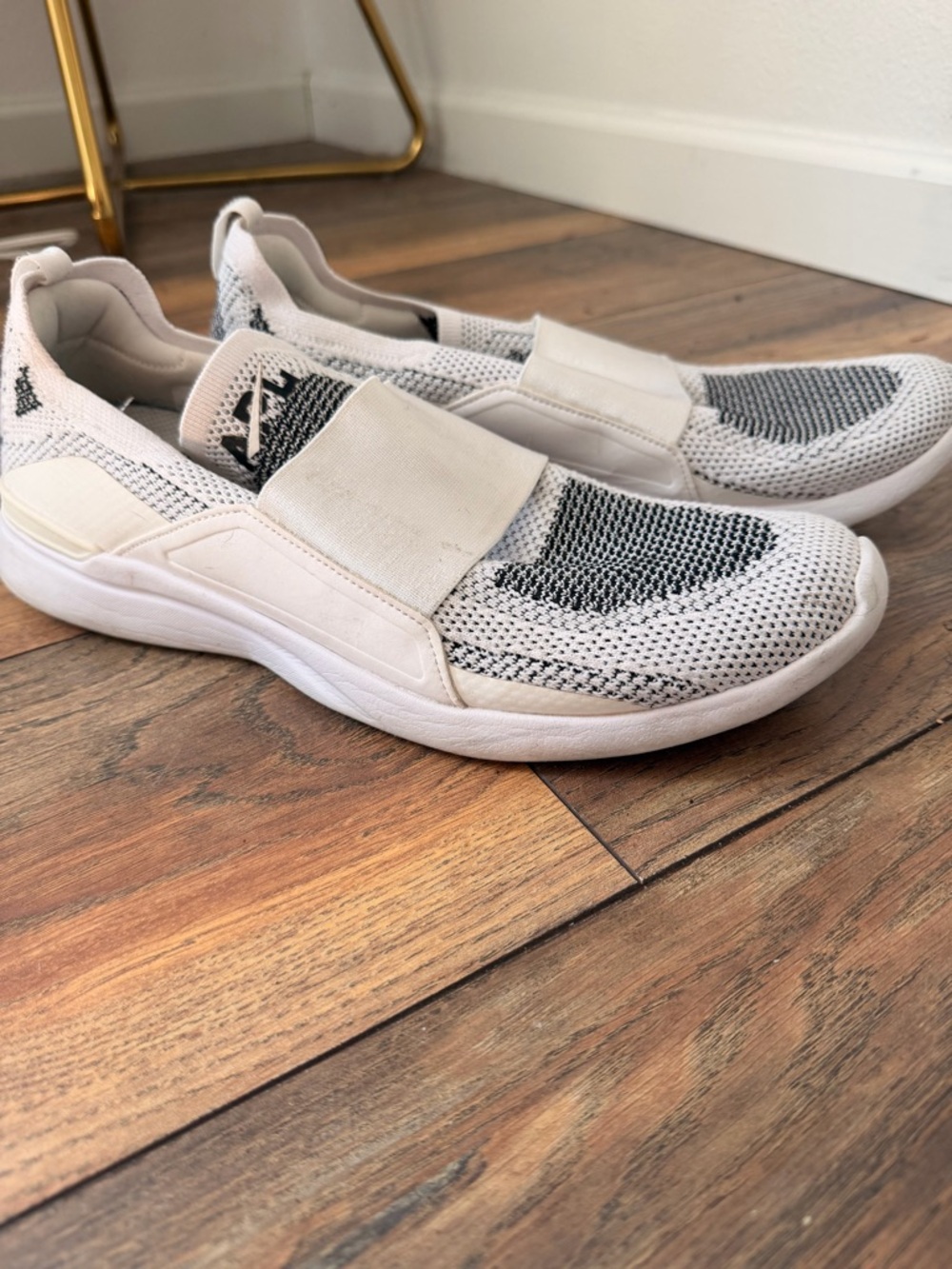 APL Men’s Techloom Bliss Knit Black & White Knit Slip-On Sneakers size 11